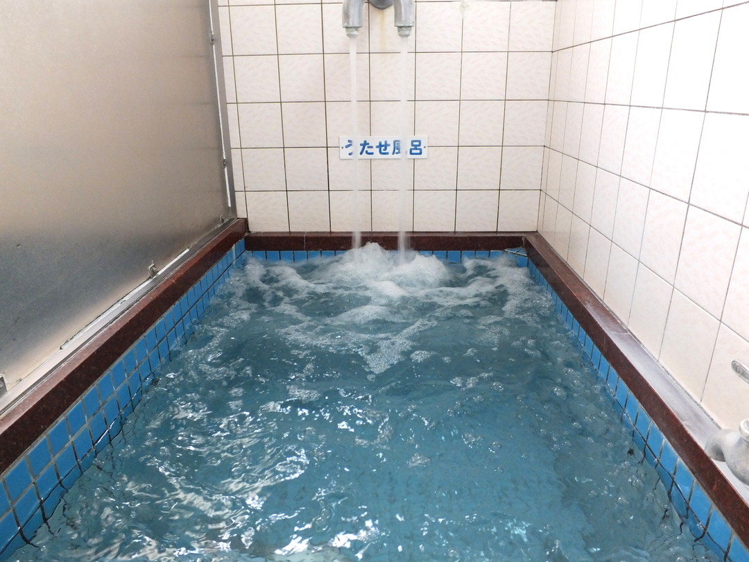 宮裏温泉（休業中）の施設の様子