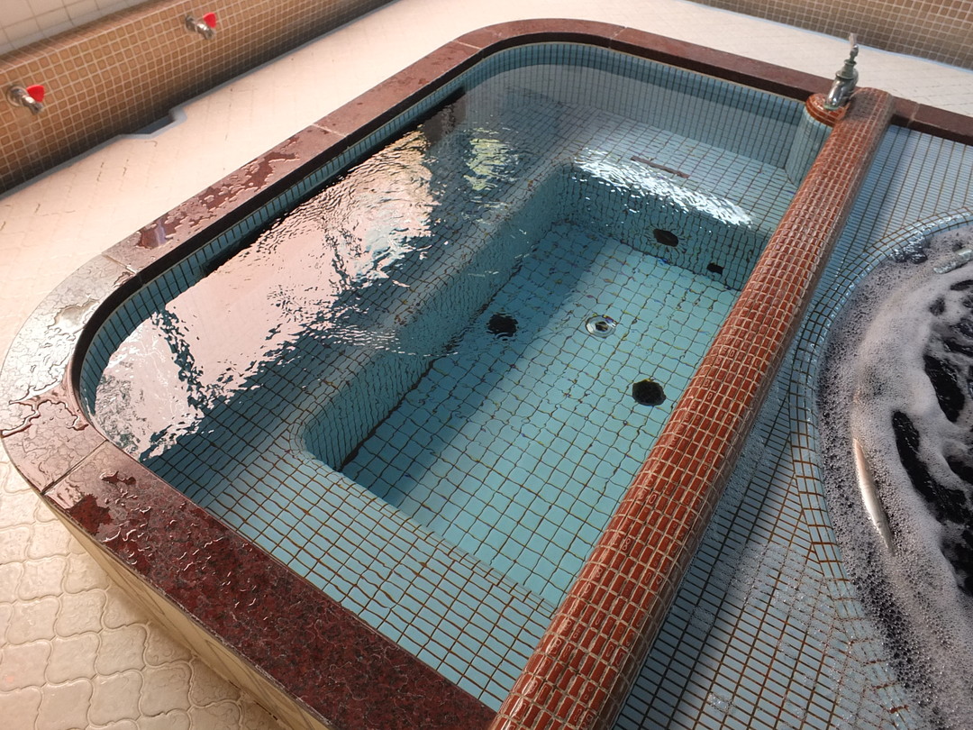 弘法湯（休業中）の施設の様子