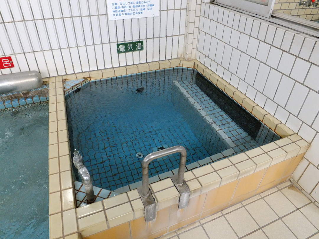新川温泉の施設の様子
